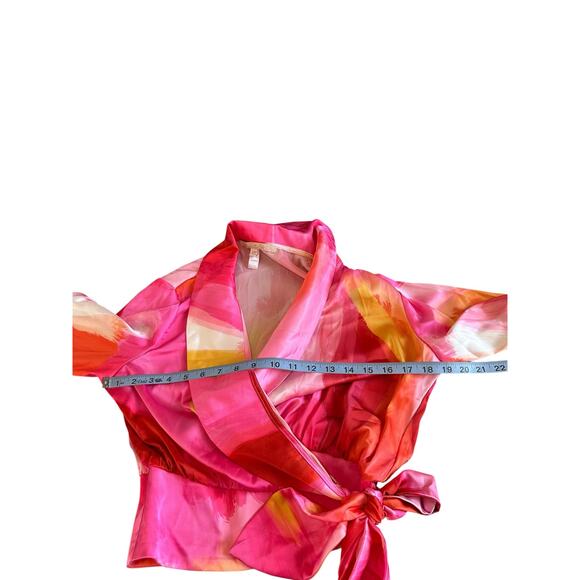 Hutch Nyla Blouse Pink Watercolor Satin Long Sleeve Tie Front V-Neck‎ Size XS - Picture 11 of 13